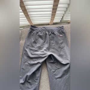 Figs size XS Zamora joggers in gray